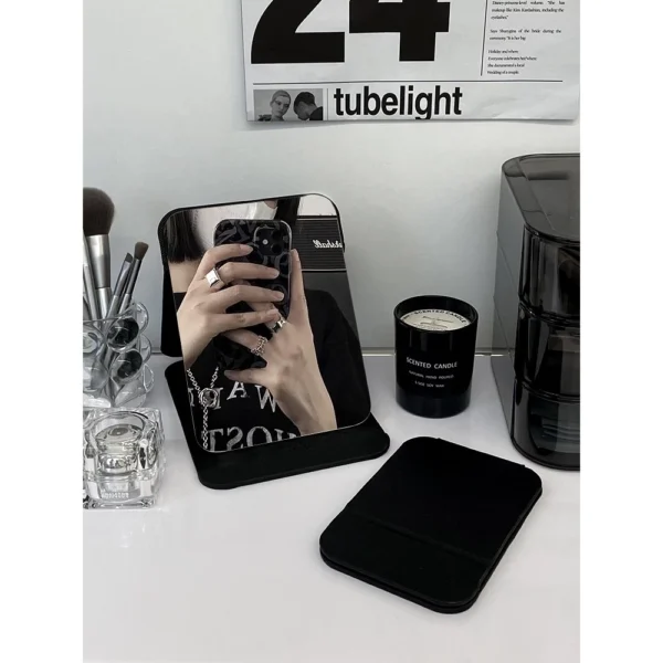 sg-11134201-7rfg7-m3m1wv1yfii020 PU Leather Folding Desktop Makeup Mirror